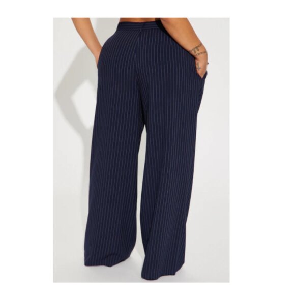 New Navy Blue Pinstripe Trouser Suit Button Pants 2XL (18/20) - Picture 2 of 3